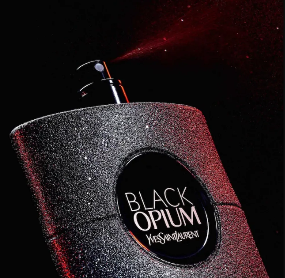 Chai nước hoa YSL Black Opium EDP Extreme có thiết kế mạnh mẽ sang trọng