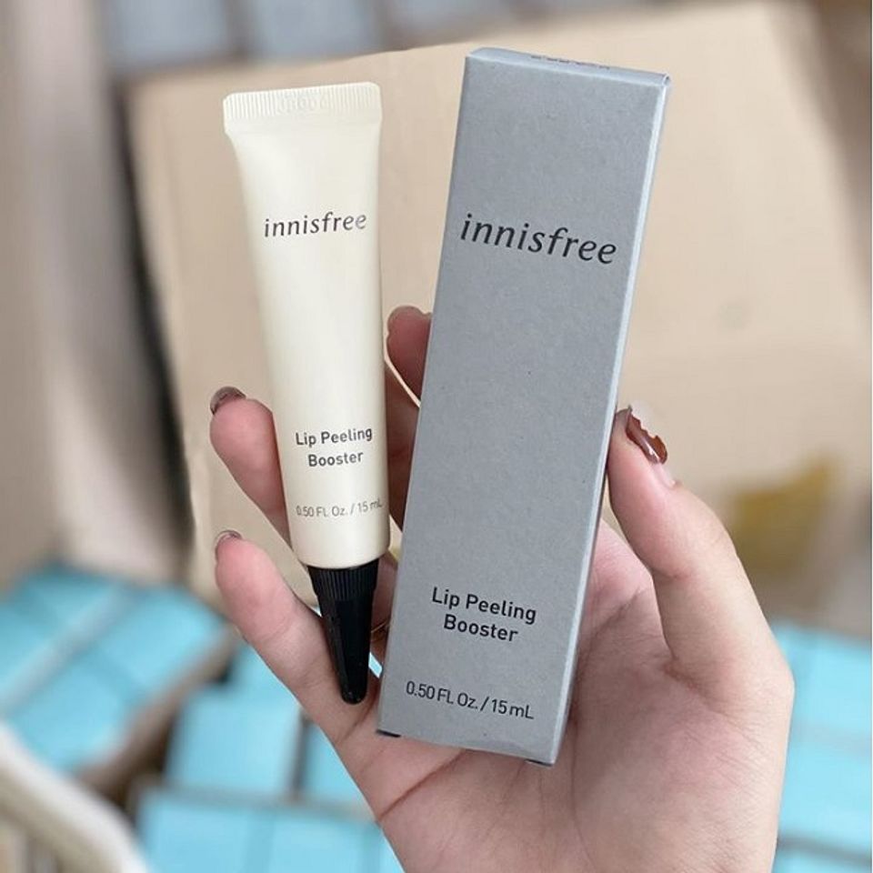 Tẩy tế b&agrave;o chết m&ocirc;i Innisfree Lip Peeling Booster