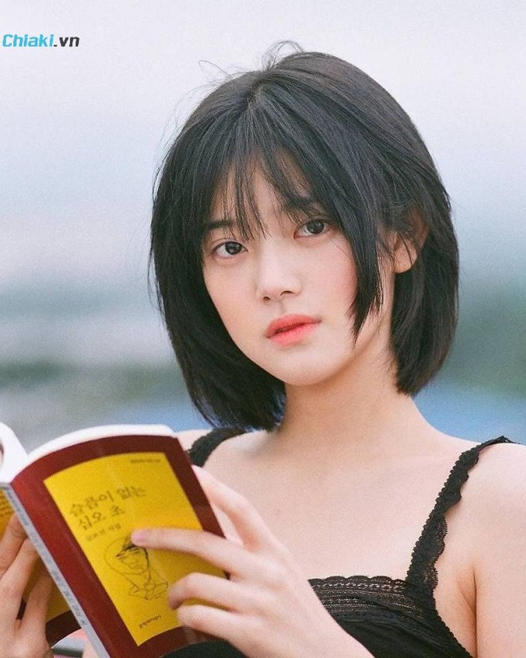 Tóc bob tỉa layer ngắn cho mặt vuông
