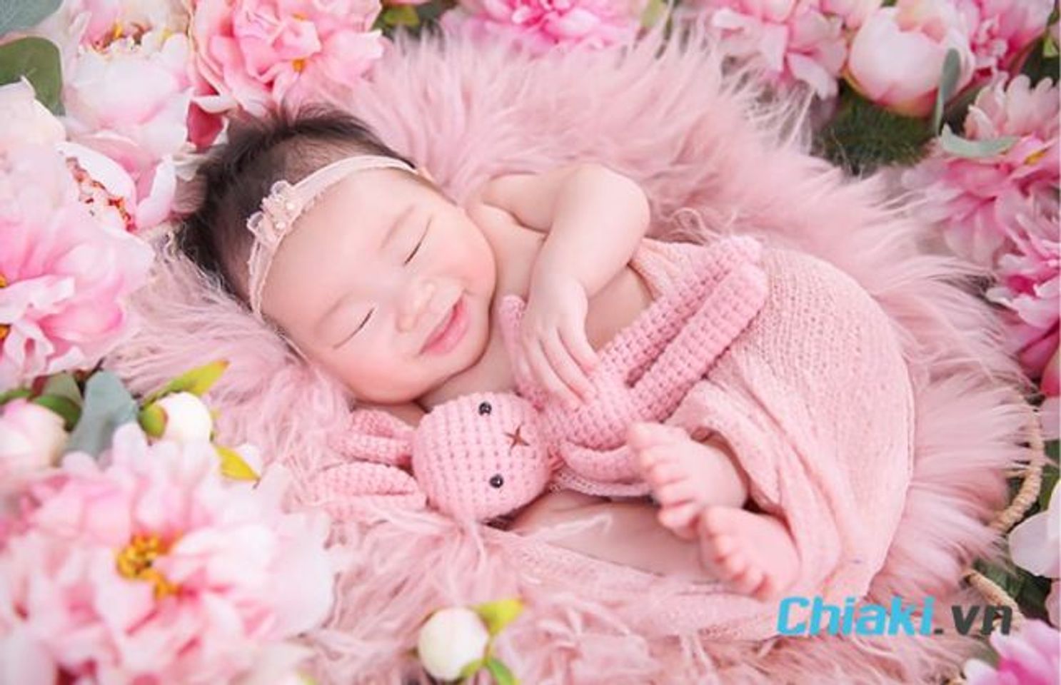Họ L&ecirc; đặt t&ecirc;n con g&aacute;i 2 chữ
