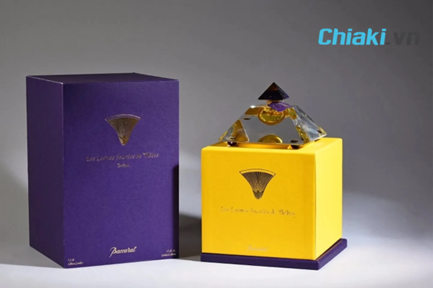 Chai nước hoa Clive Christian No.1 Imperial Majesty có giá hơn 2 triệu USD