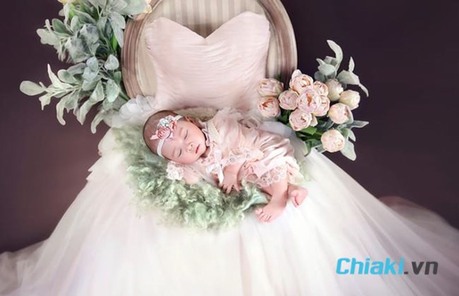 Lưu &yacute; khi đặt t&ecirc;n b&eacute; g&aacute;i họ L&ecirc;