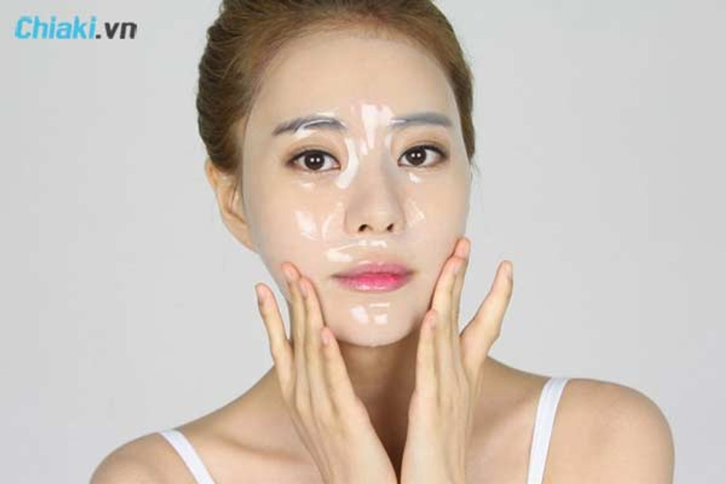 Th&agrave;nh phần n&ecirc;n c&oacute; trong mặt nạ chống l&atilde;o h&oacute;a da