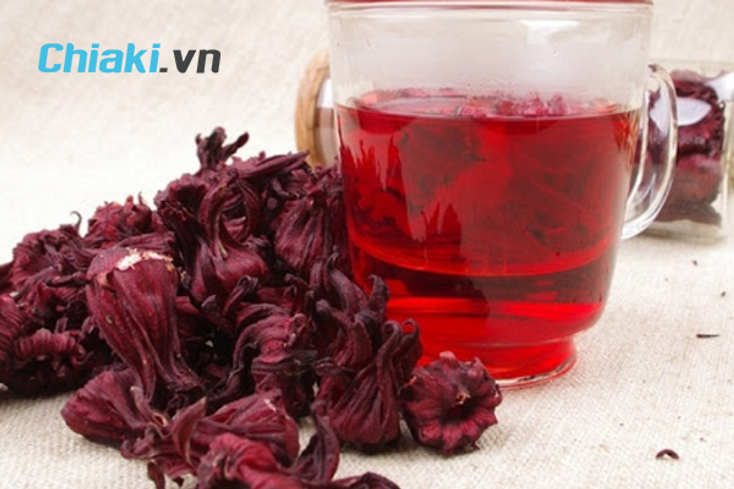 Tr&agrave; atiso m&aacute;t gan hết mụn