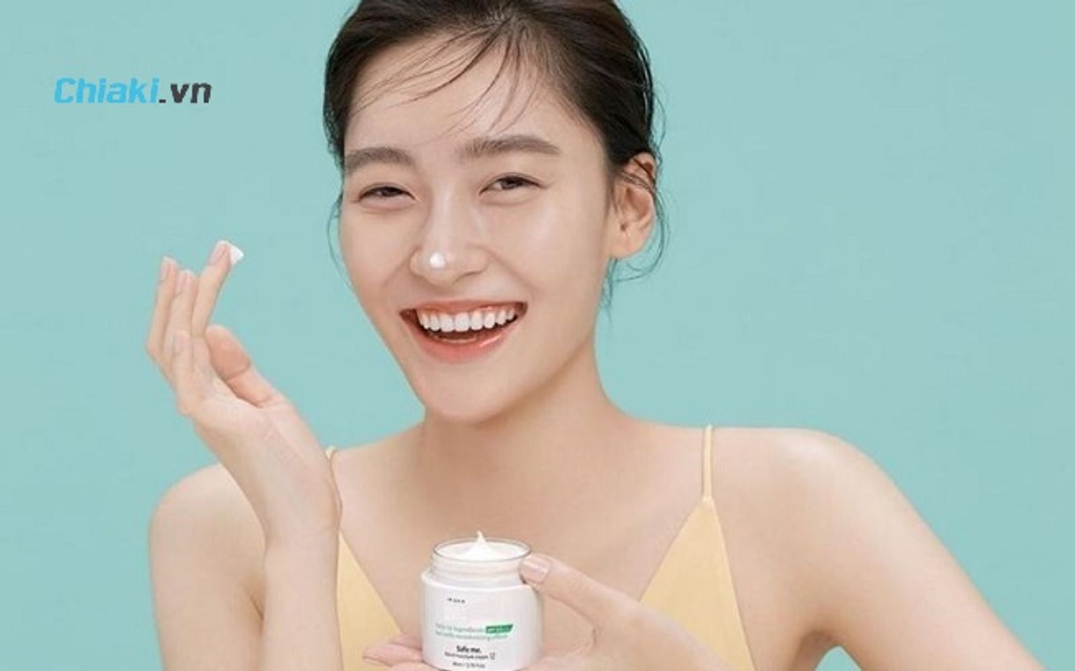 Ti&ecirc;u ch&iacute; chọn kem dưỡng ẩm trắng da cho da dầu