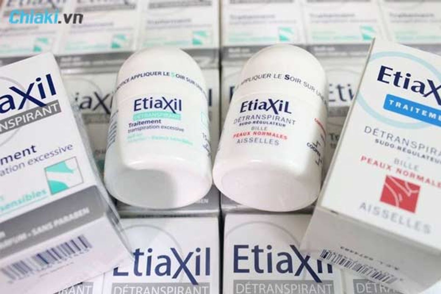 Lăn khử m&ugrave;i tốt cho nữ Etiaxil