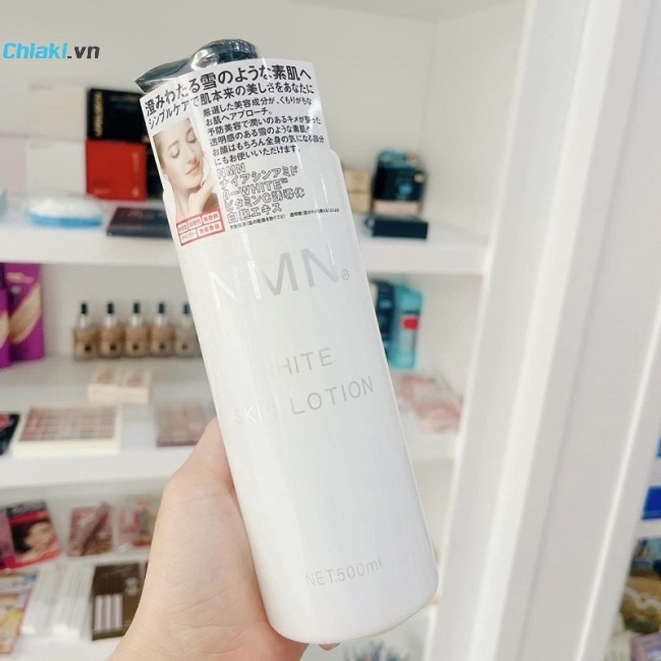 Nước hoa hồng hỗ trợ trắng da White Skin Lotion