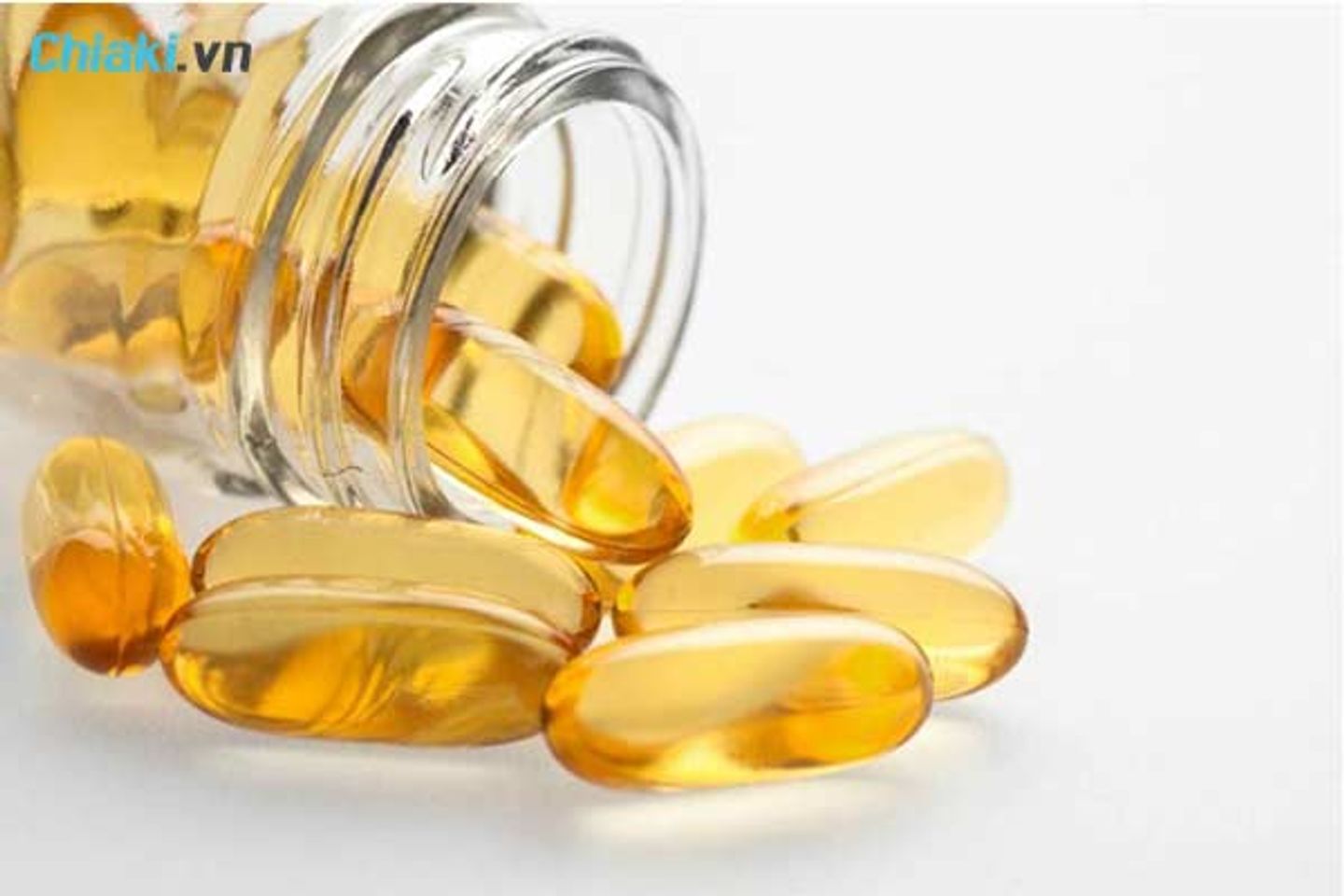 Cách dưỡng mi bằng Vitamin E 