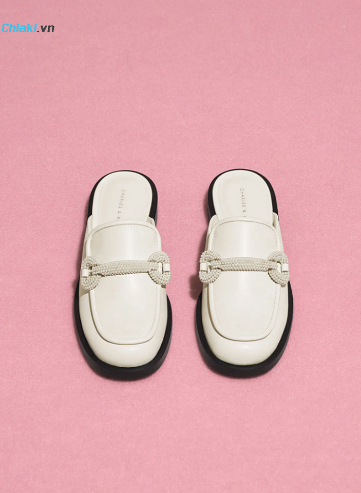 Gi&agrave;y mules Charles & Keith Beaded Accent Loafer