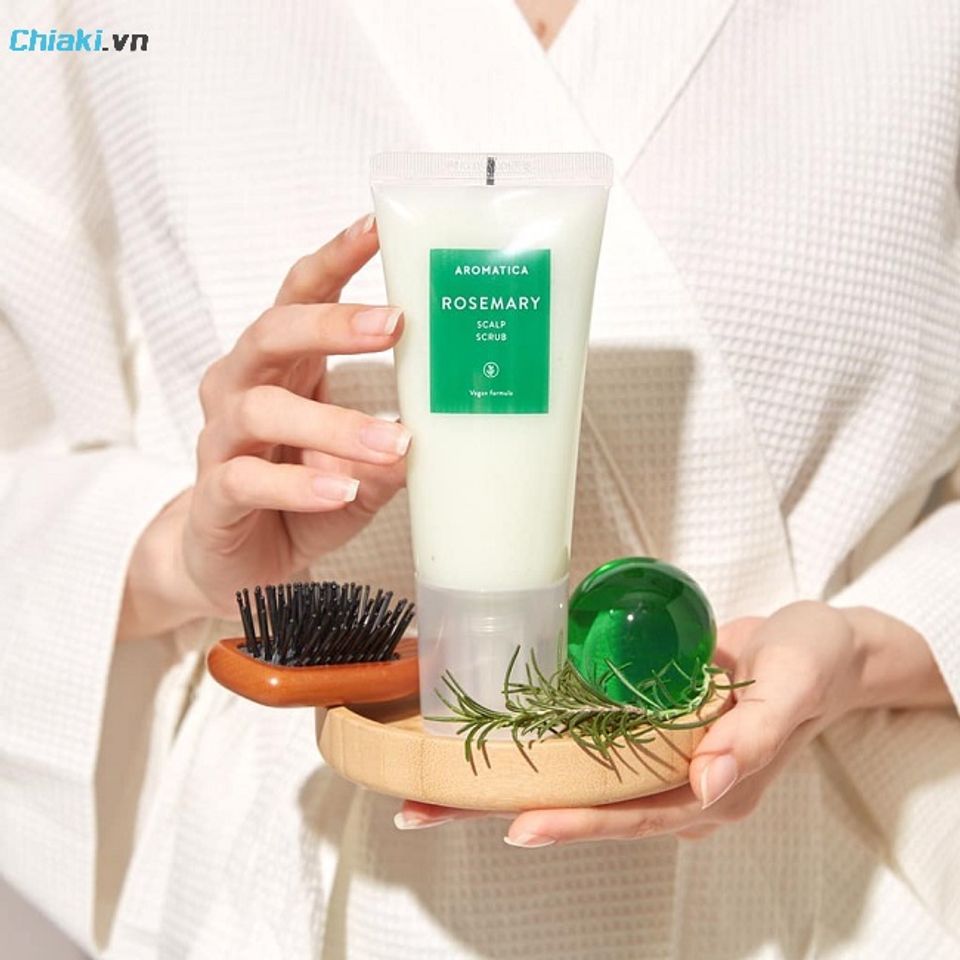 Muối tẩy da chết da đầu Aromatica Từ Hương Thảo nổi tiếng H&agrave;n Quốc