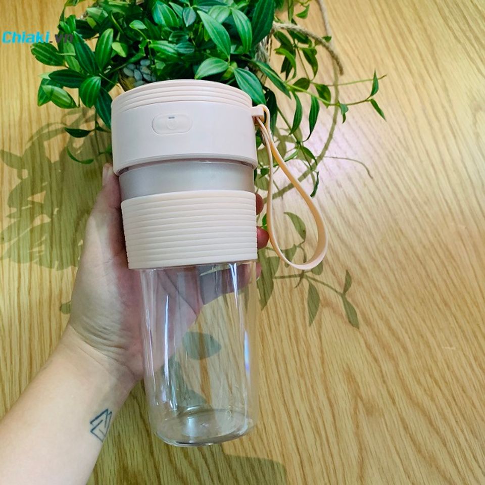 M&aacute;y xay sinh tố cầm tay đa năng Diyarts Homee