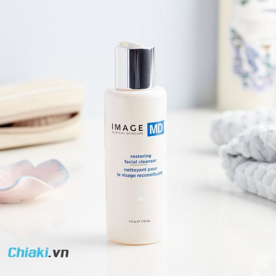 Sữa rửa mặt chứa AHA Image