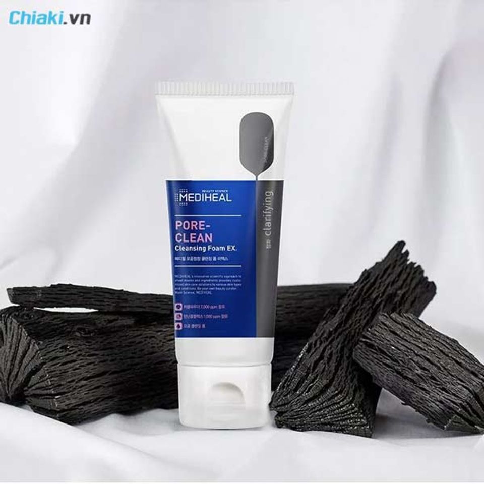 Sữa rửa mặt than hoạt t&iacute;nh l&agrave; g&igrave;