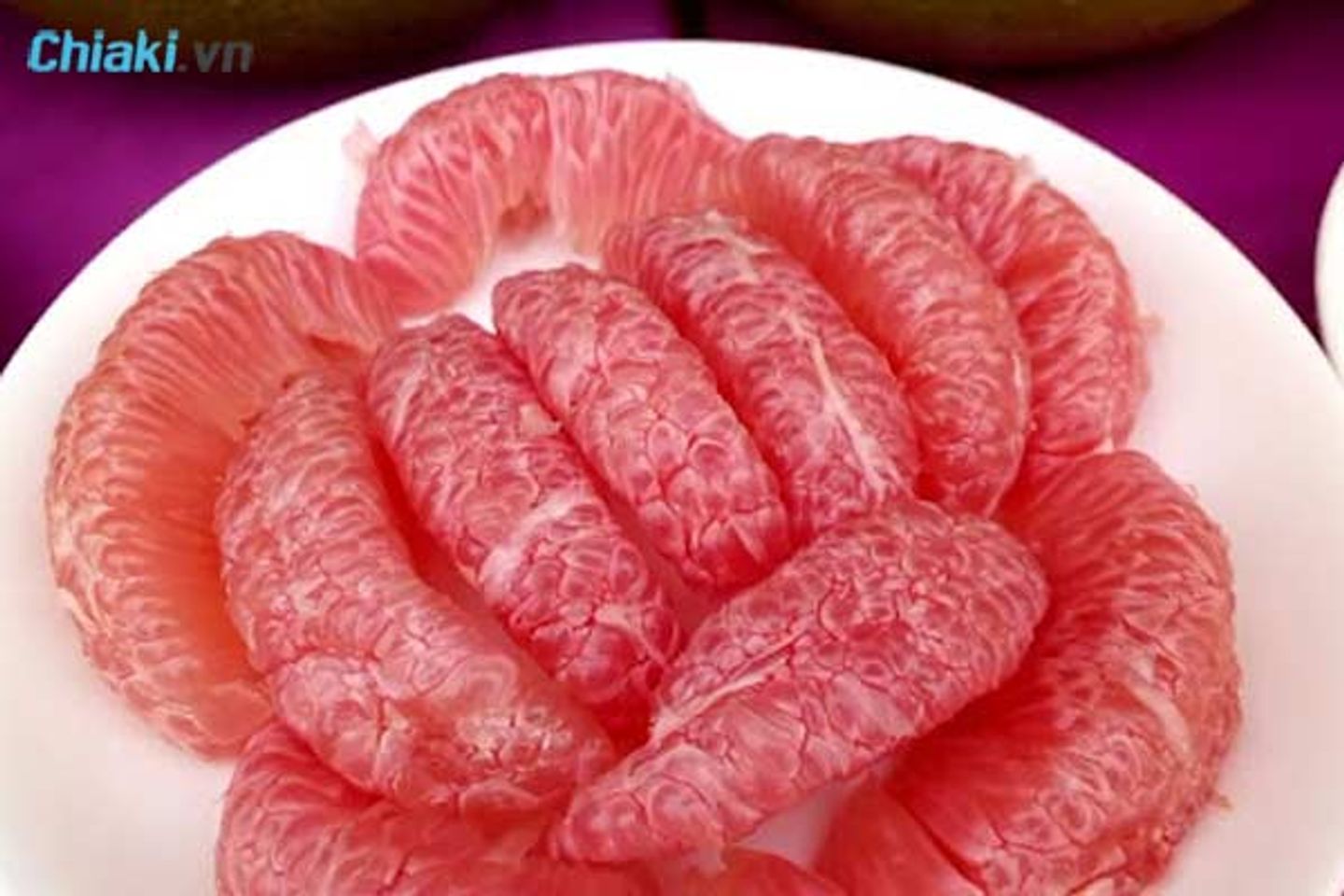 Bưởi hồng bổ sung h&agrave;m lượng vitamin A cần thiết cho cơ thể