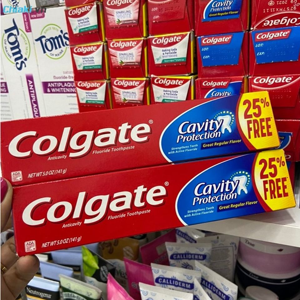 Kem đ&aacute;nh răng Colgate Cavity Protection cải thiện t&igrave;nh trạng s&acirc;u răng