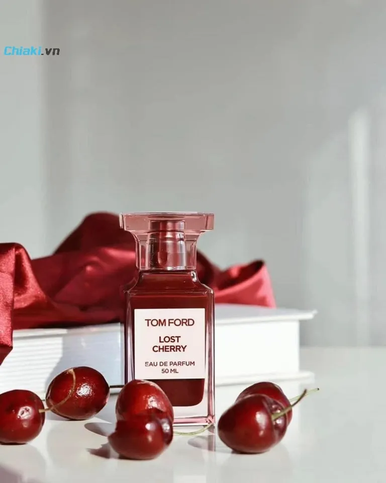 Nước hoa Tom Ford Lost Cherry EDP hương thơm ngọt cherry