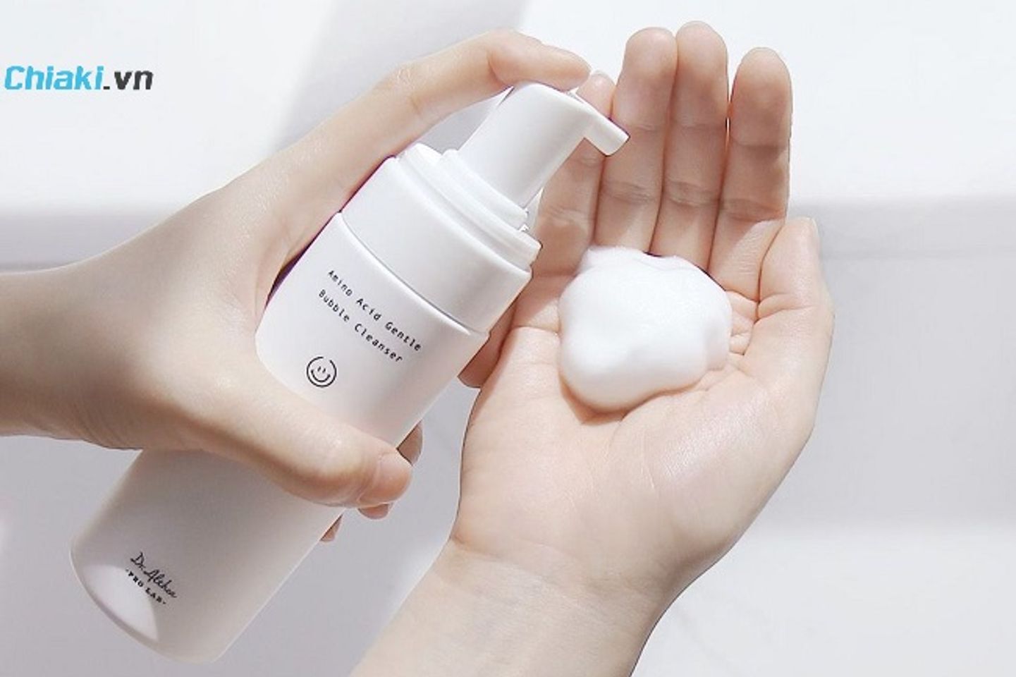 Ph&acirc;n loại c&aacute;c dạng sữa rửa mặt của Mỹ