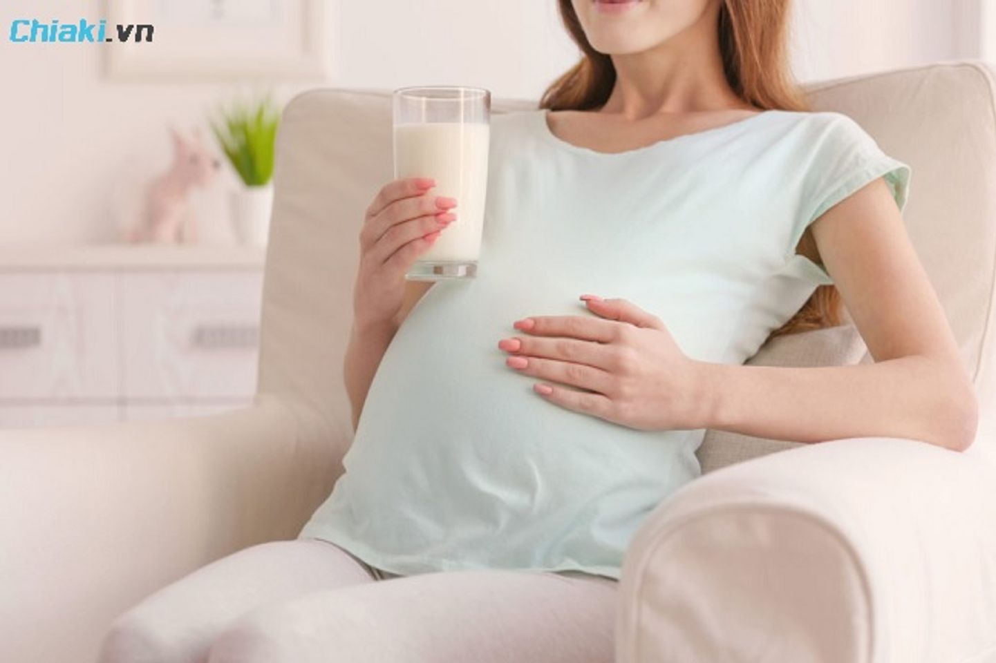 N&ecirc;n uống sữa bầu 3 th&aacute;ng cuối để hỗ trợ sức khỏe cho bản th&acirc;n v&agrave; em b&eacute;