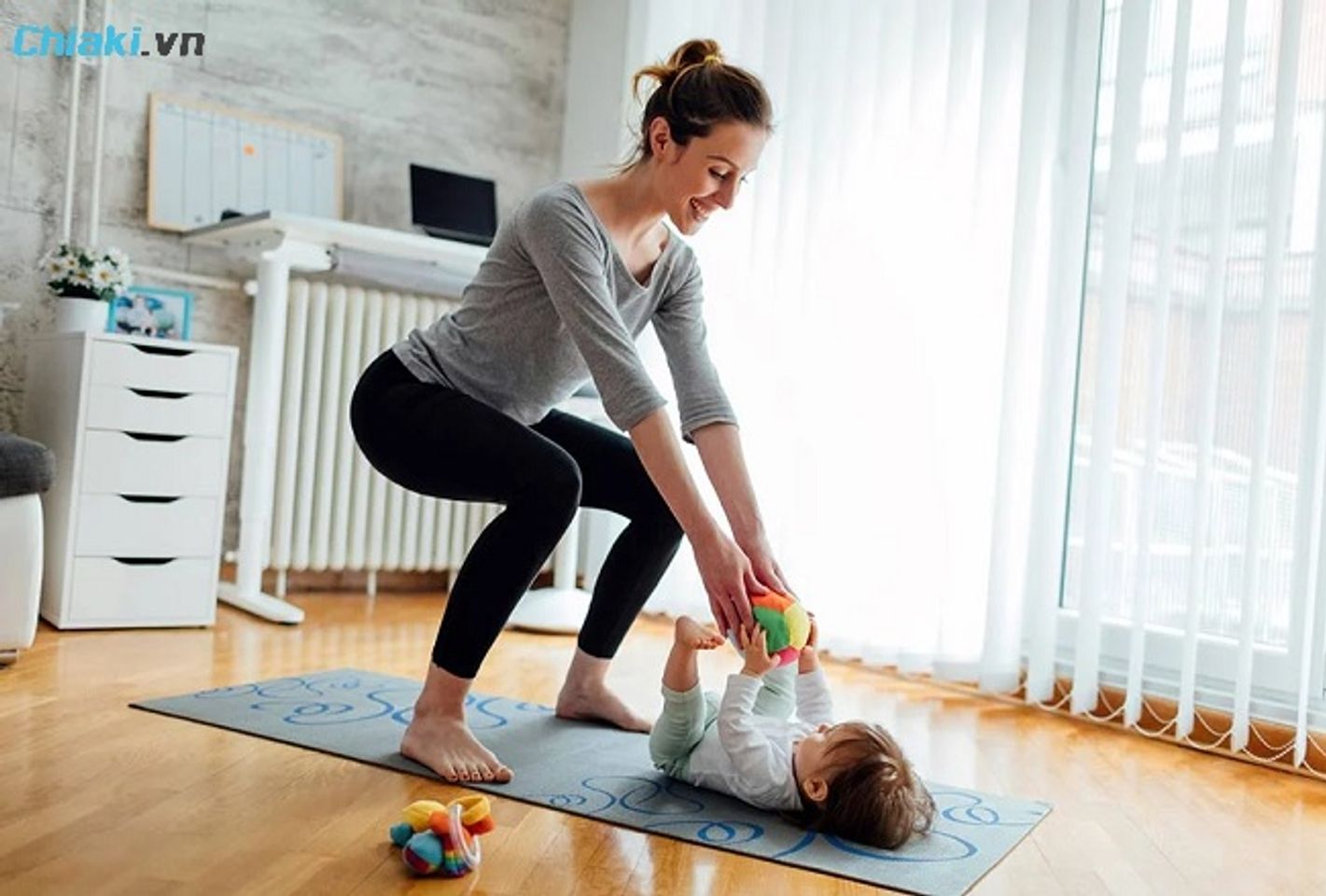 Sữa tươi hỗ trợ xương khớp khỏe mạnh sau sinh