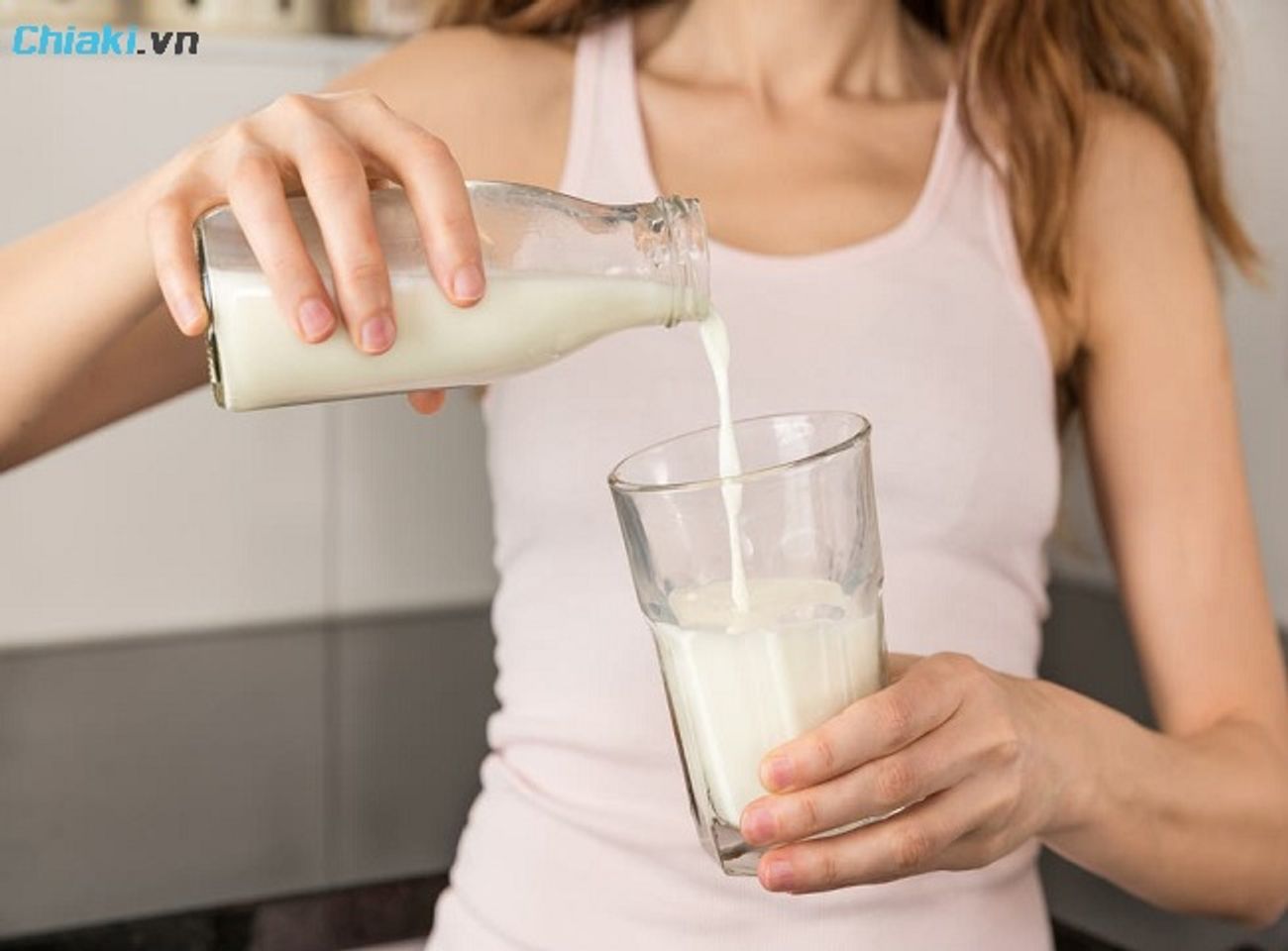Lưu &yacute; khi sử dụng sữa tươi trong thời kỳ cho con b&uacute;