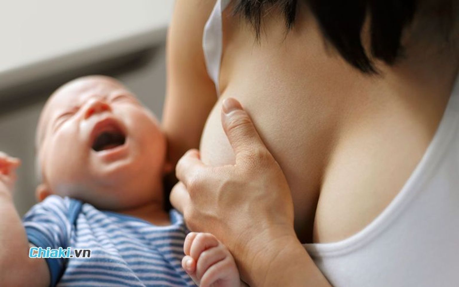 Một số lưu &yacute; khi d&ugrave;ng mẹo d&acirc;n gian gi&uacute;p mẹ nhiều sữa