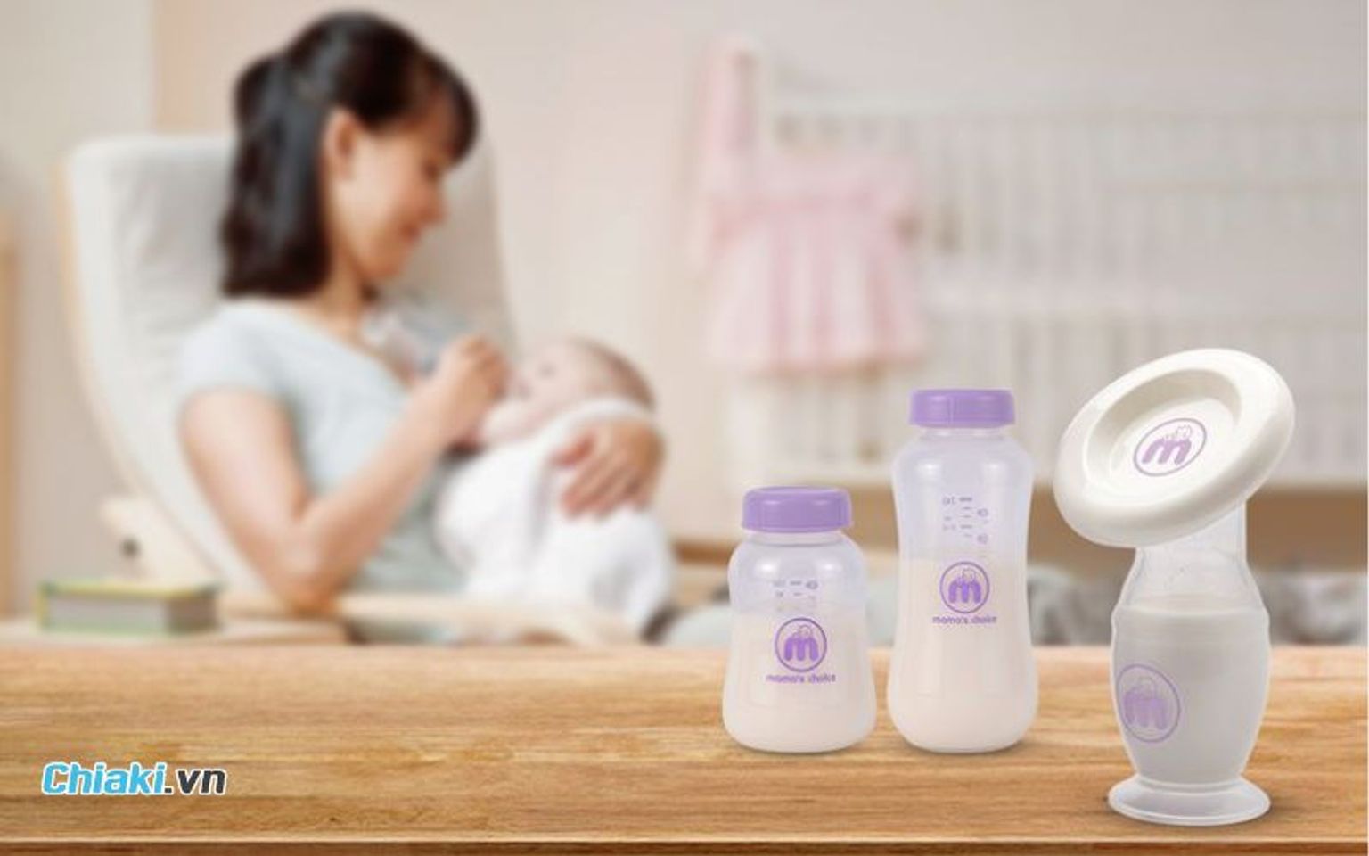 Sử dụng m&aacute;y h&uacute;t sữa