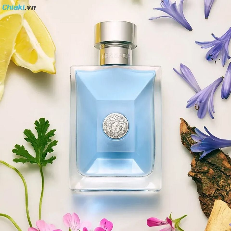 M&ugrave;i nước hoa nhẹ nh&agrave;ng cho nam Versace Pour Homme EDT&nbsp;