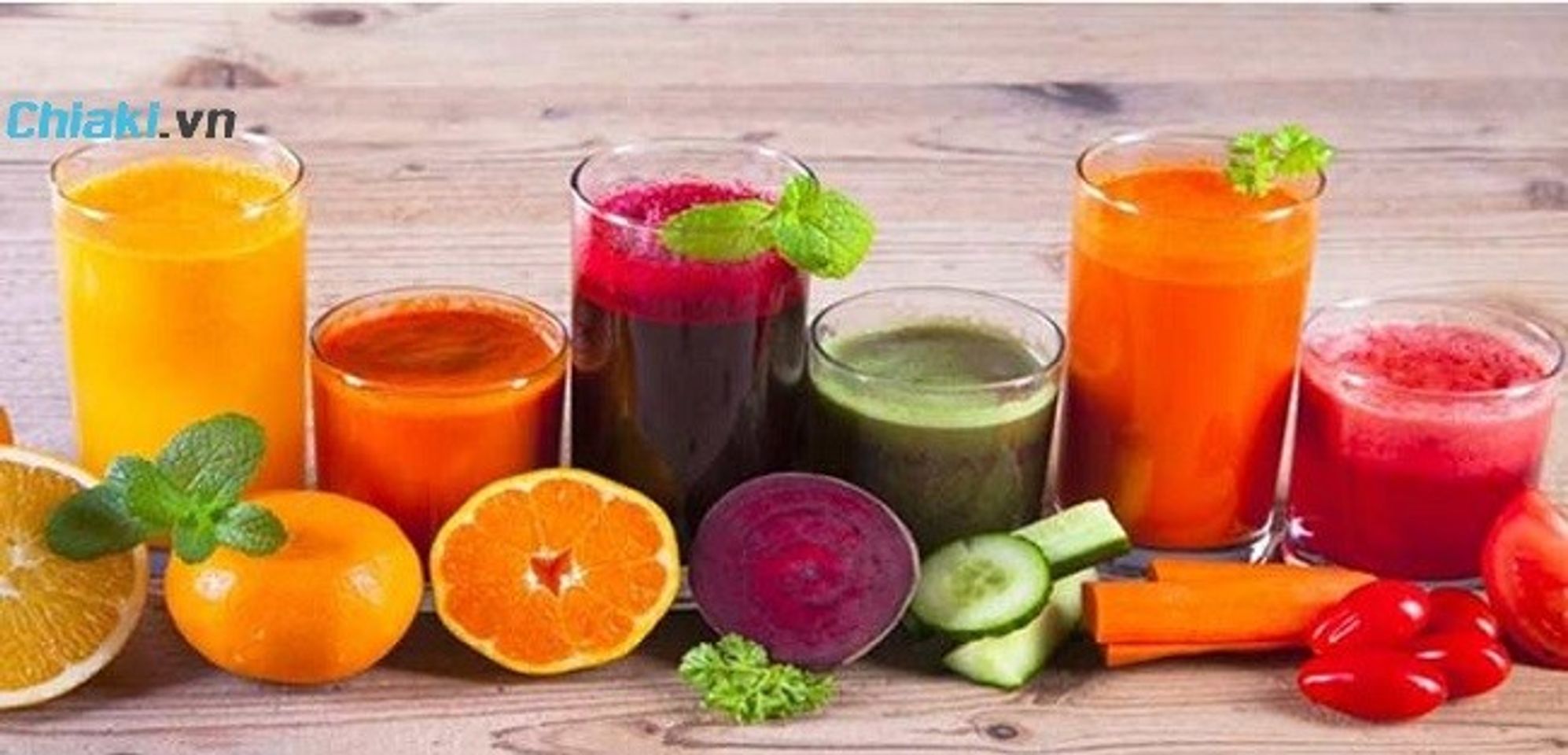 Uống nước &eacute;p c&oacute; tăng c&acirc;n kh&ocirc;ng?