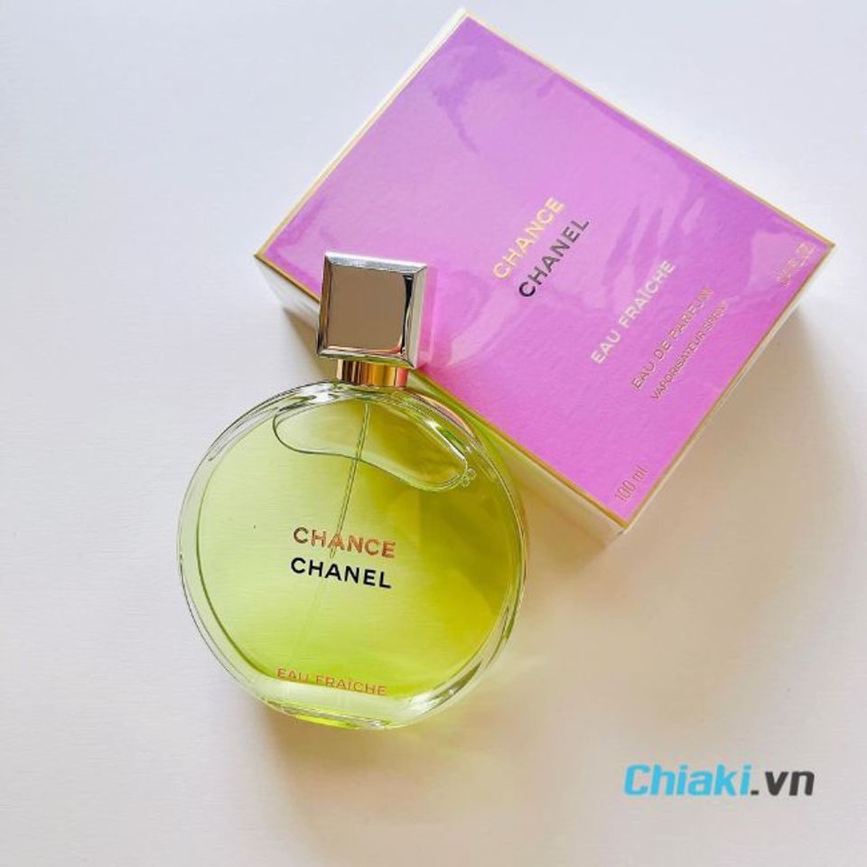 Nước hoa m&agrave;u xanh l&aacute; c&acirc;y Chanel Chance Eau Fraiche
