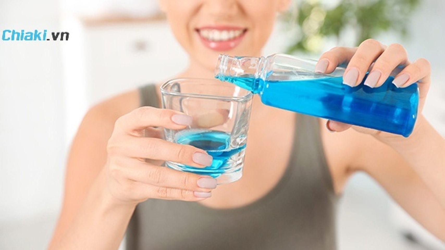Ti&ecirc;u ch&iacute; chọn nước s&uacute;c miệng trị h&ocirc;i miệng