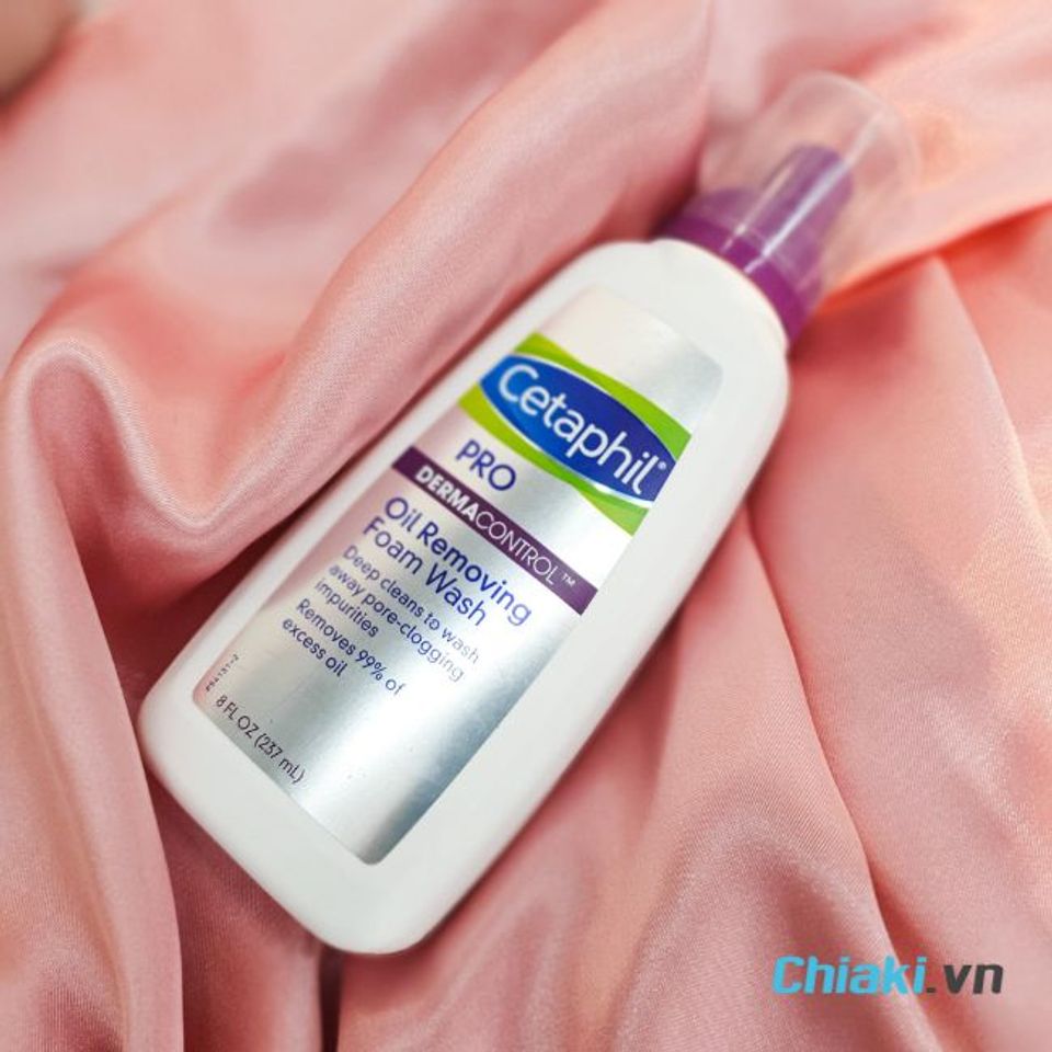 Sữa rửa mặt Cetaphil DermaControl Oil Removing Foam Wash d&agrave;nh cho da mụn