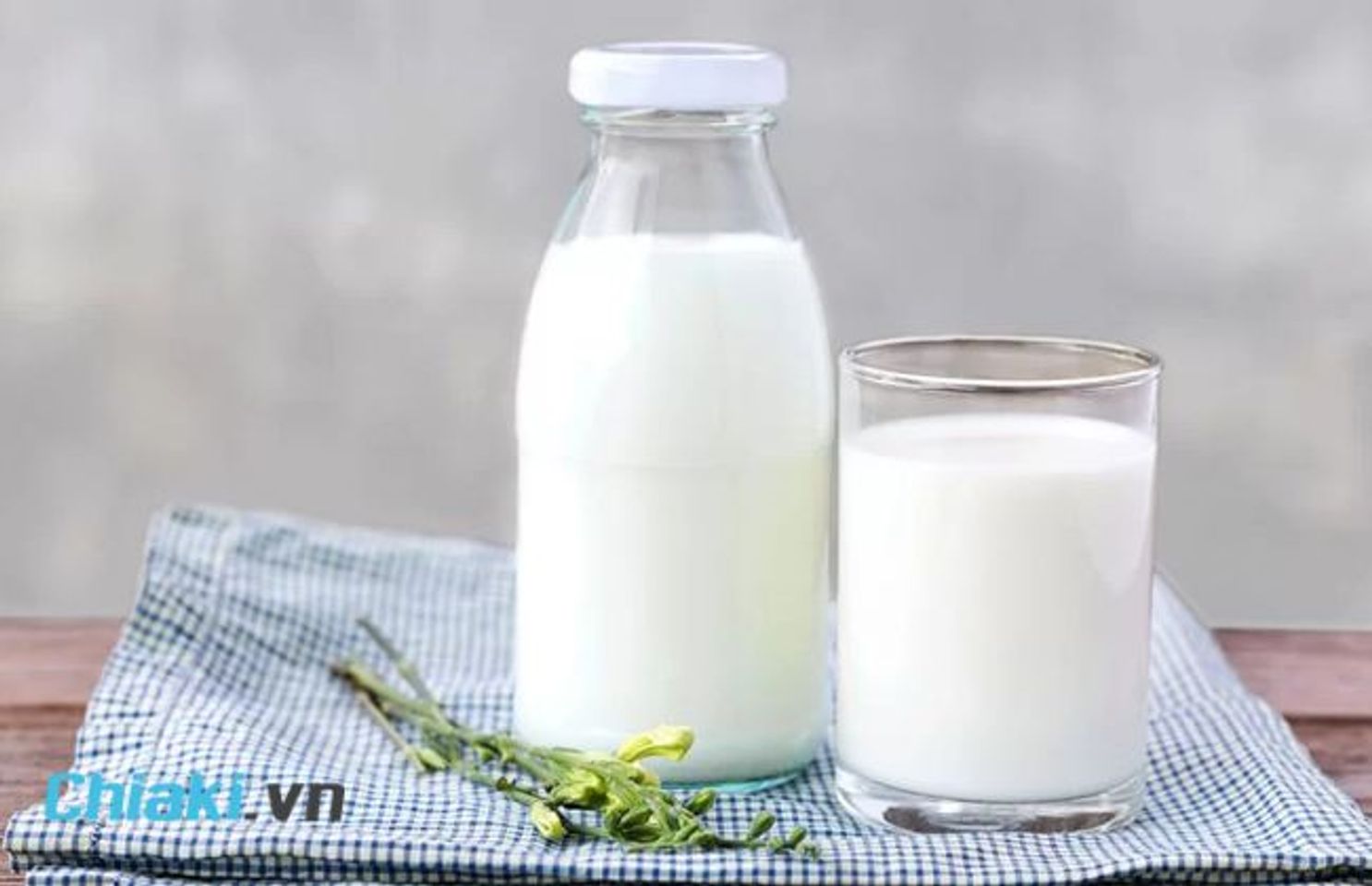T&aacute;c hại của sữa tươi kh&ocirc;ng đường