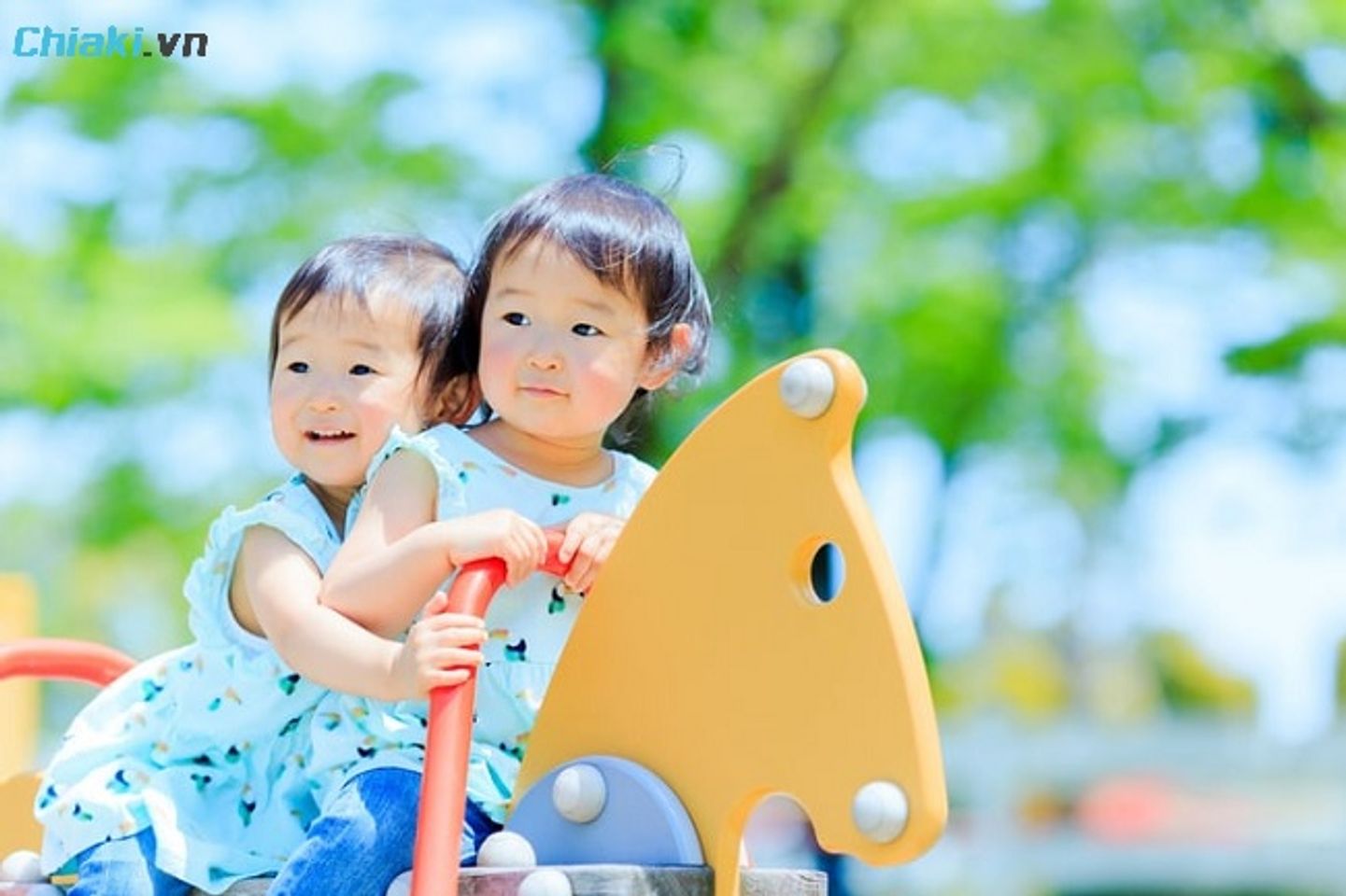 Tăng sức đề kh&aacute;ng cho trẻ khi đến trường gi&uacute;p con khỏe mạnh v&agrave; vui chơi t&iacute;ch cực