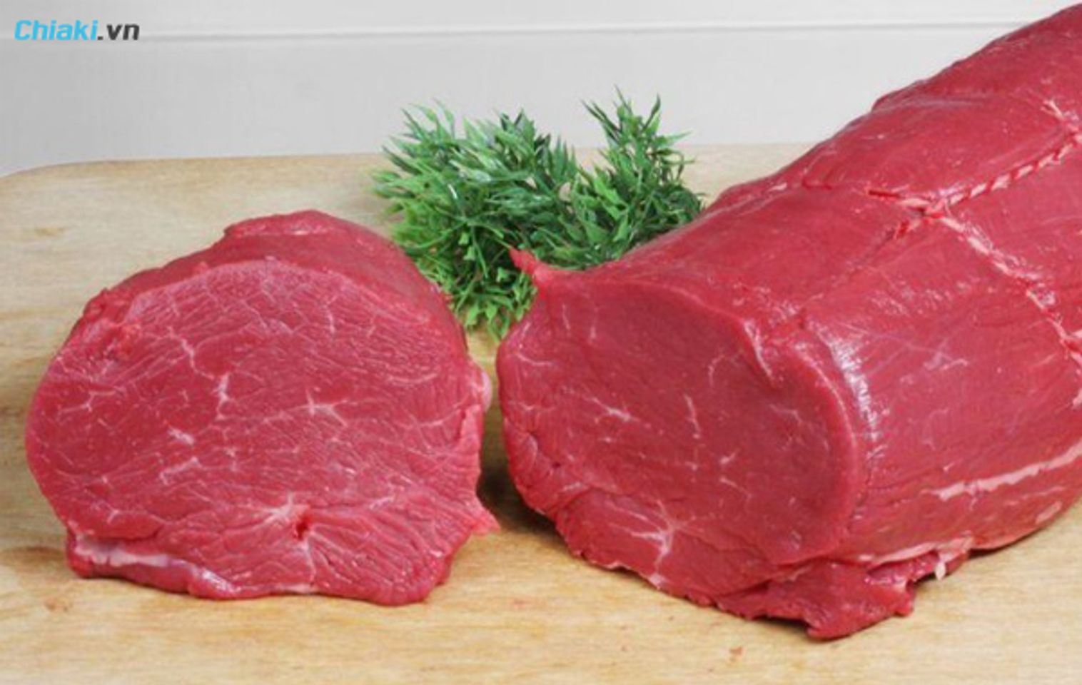 thịt b&ograve; nạc l&agrave; thực phẩm bổ sung protein