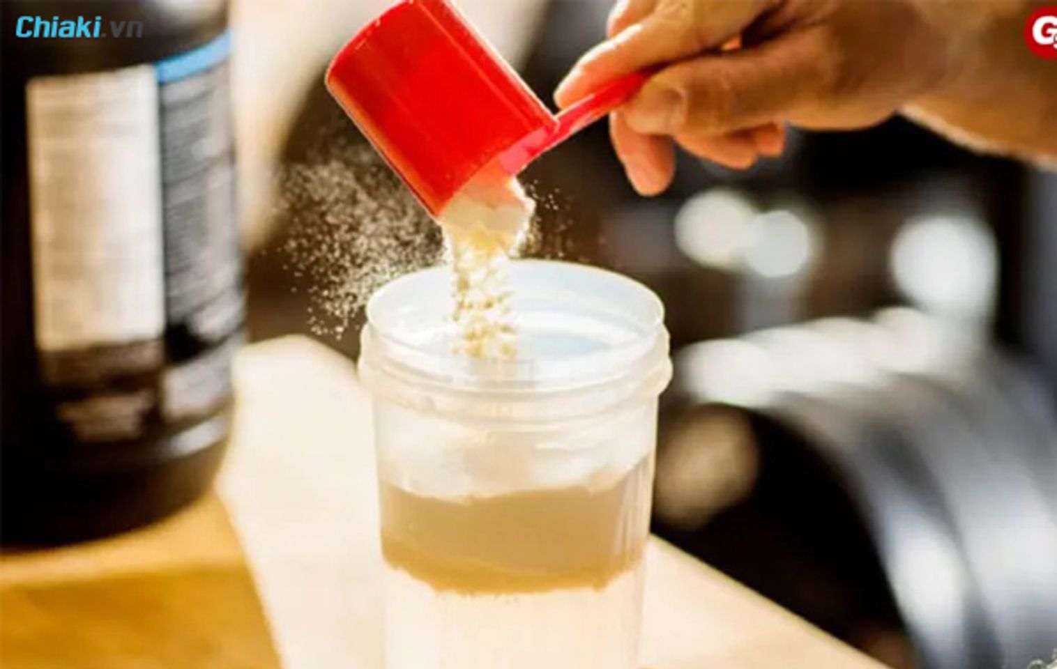lựa chọn sữa whey protein cho nữ dựa v&agrave;o th&agrave;nh phần dinh dưỡng