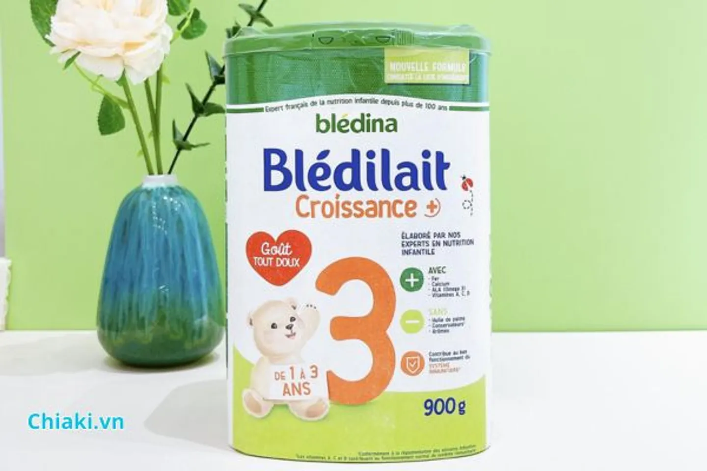 Sữa bột Bledilait số 3 cho tới nhỏ bé từ là 1 - 3 tuổi tác của Pháp
