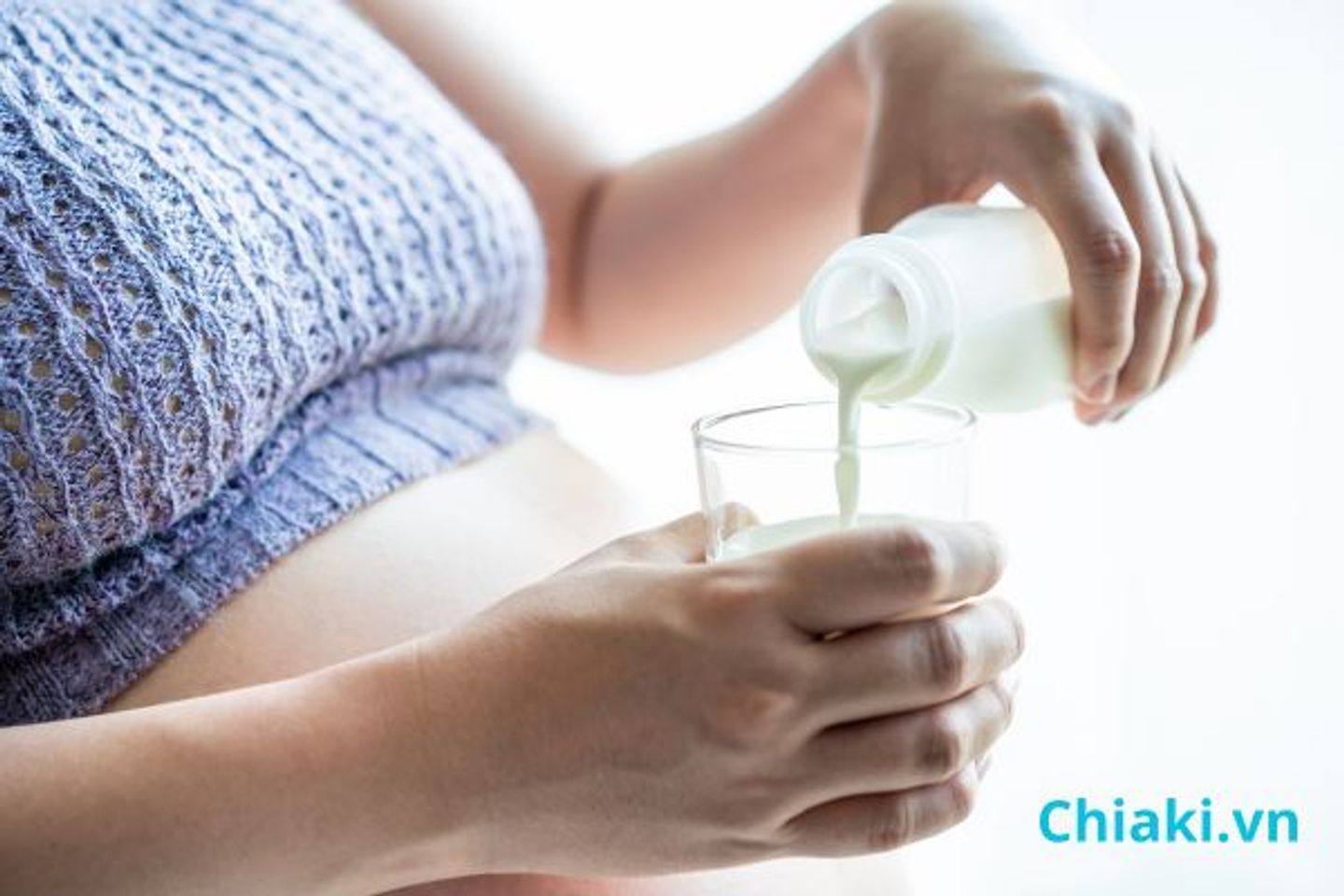 Khi n&agrave;o n&ecirc;n sử dụng sữa tăng c&acirc;n cho thai nhi th&aacute;ng cuối?
