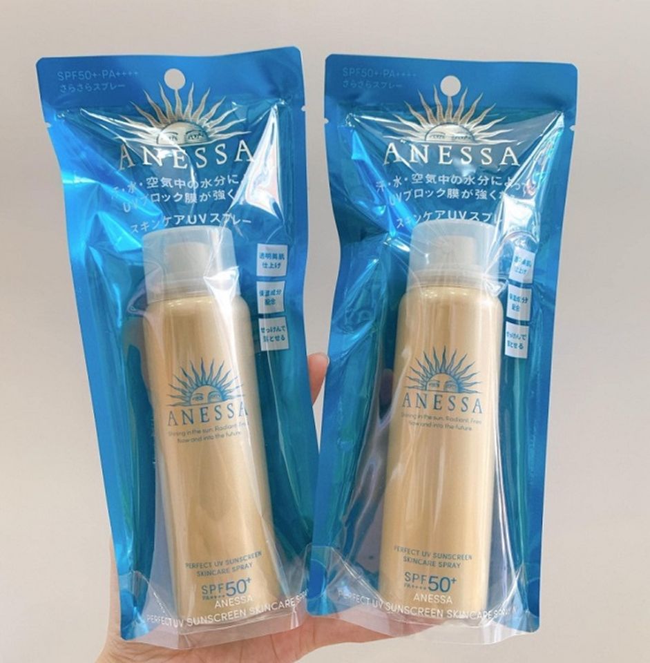 Xịt chống nắng Anessa cho da dầu mụn Perfect UV Sunscreen Skincare Spray