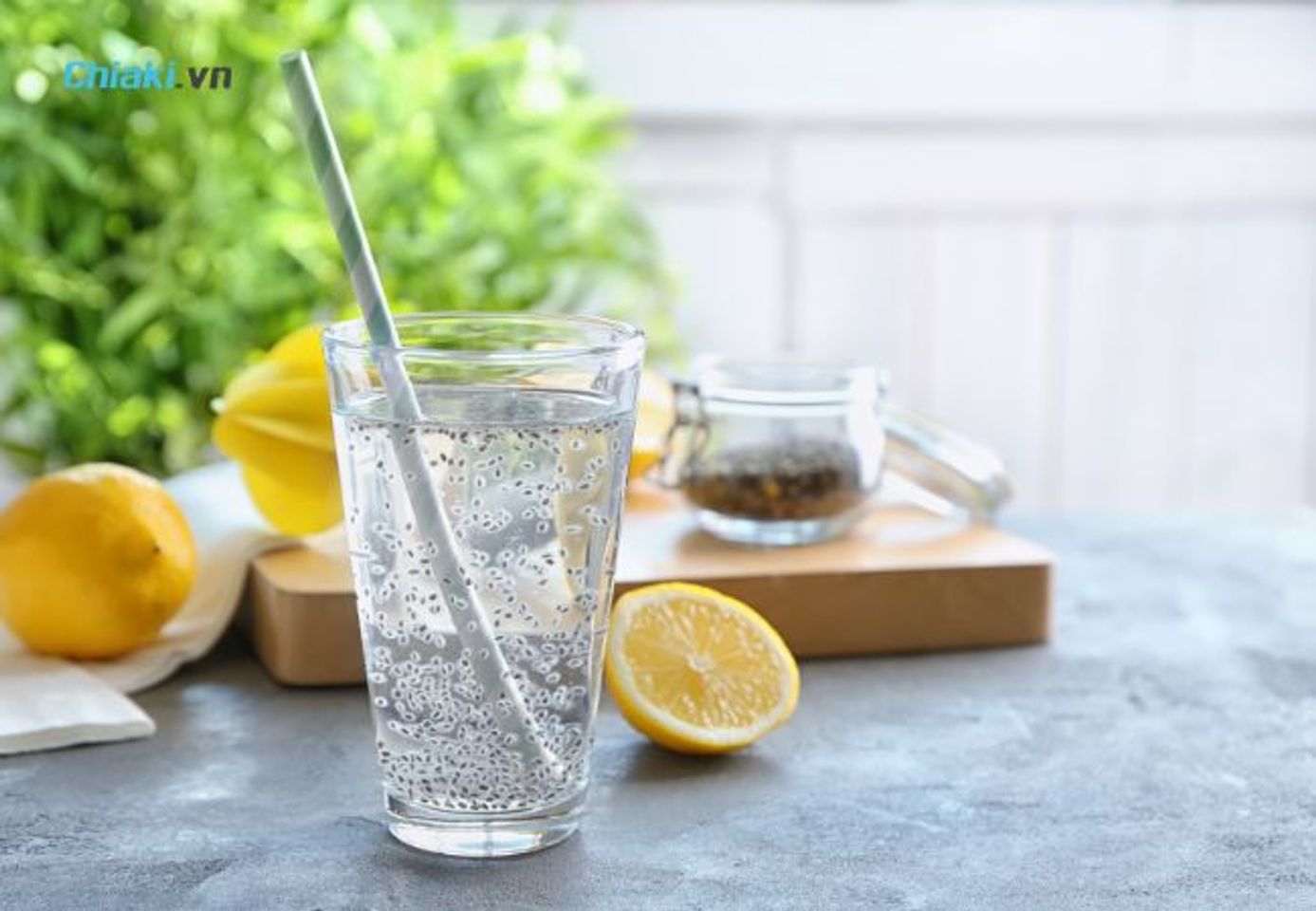 Hạt chia gi&uacute;p bạn cảm thấy no l&acirc;u