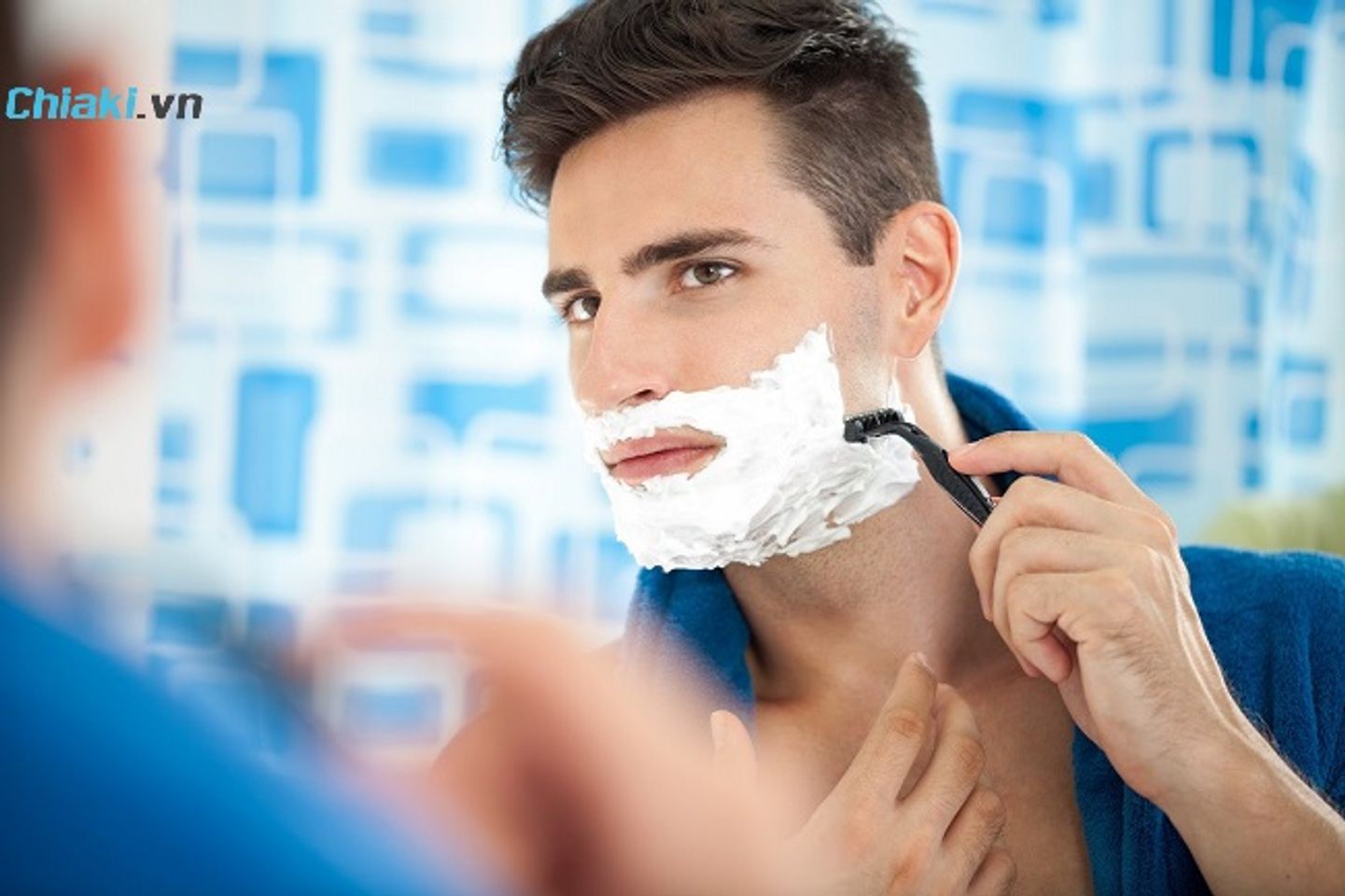 Cạo r&acirc;u đ&uacute;ng c&aacute;ch sẽ gi&uacute;p chậm mọc r&acirc;u