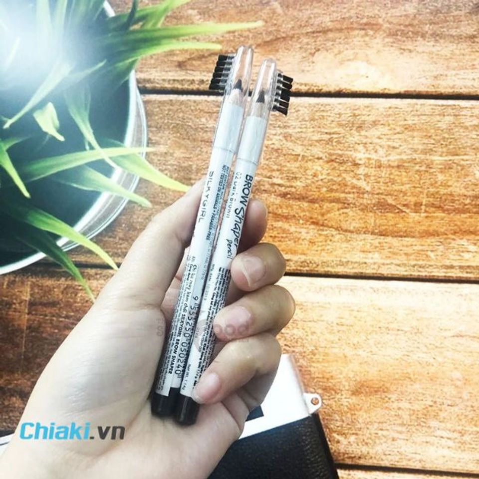 Ch&igrave; kẻ m&agrave;y Silkygirl Brow Shaper Pencil