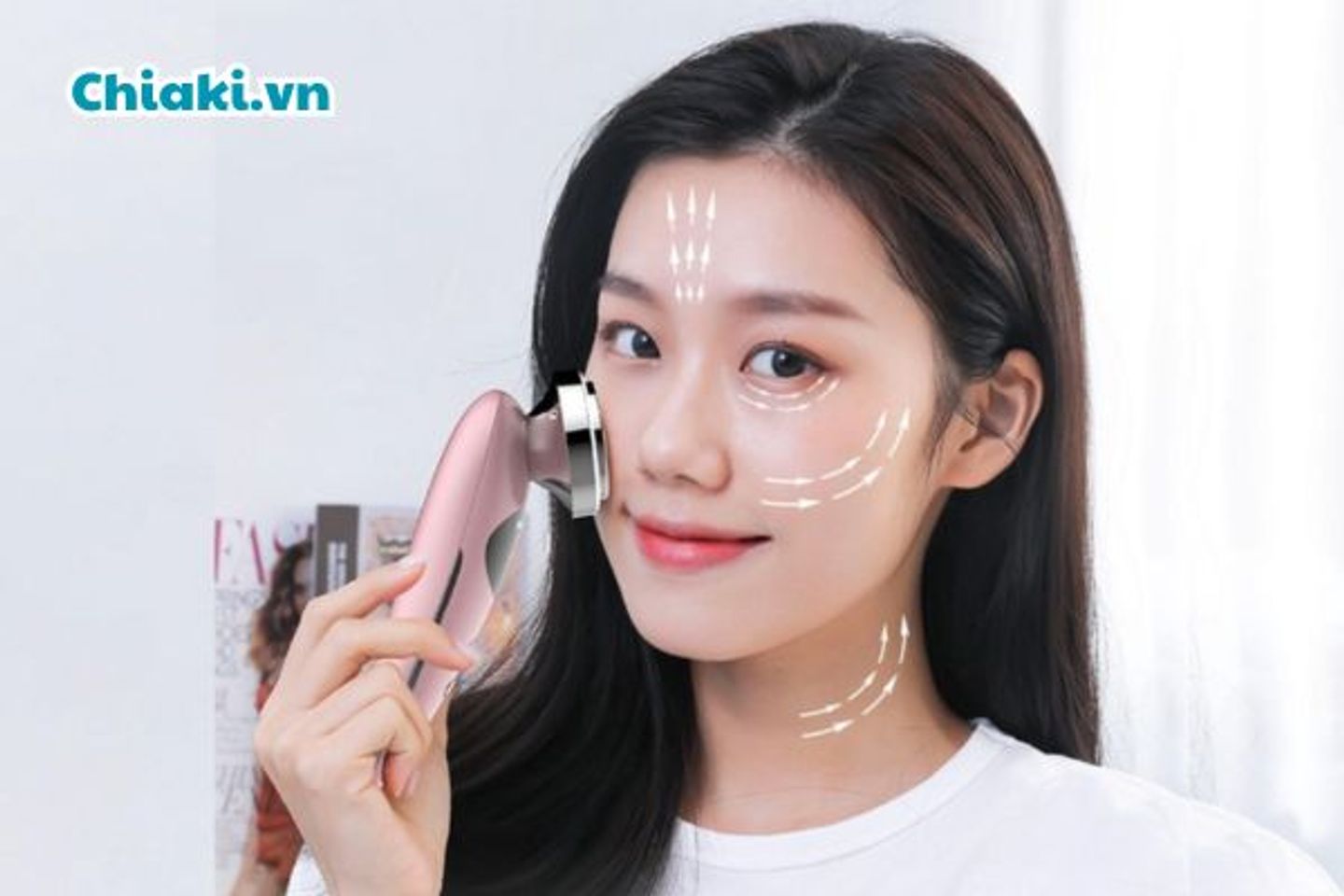 M&aacute;y đẩy tinh chất gi&uacute;p hỗ trợ chăm s&oacute;c da khỏe đẹp, căng b&oacute;ng