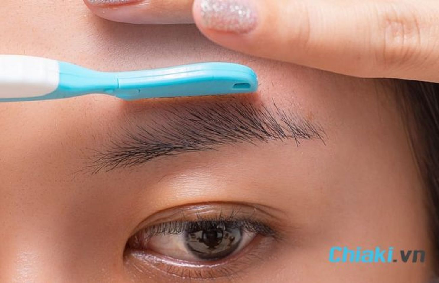 Tại sao n&ecirc;n cạo l&ocirc;ng m&agrave;y