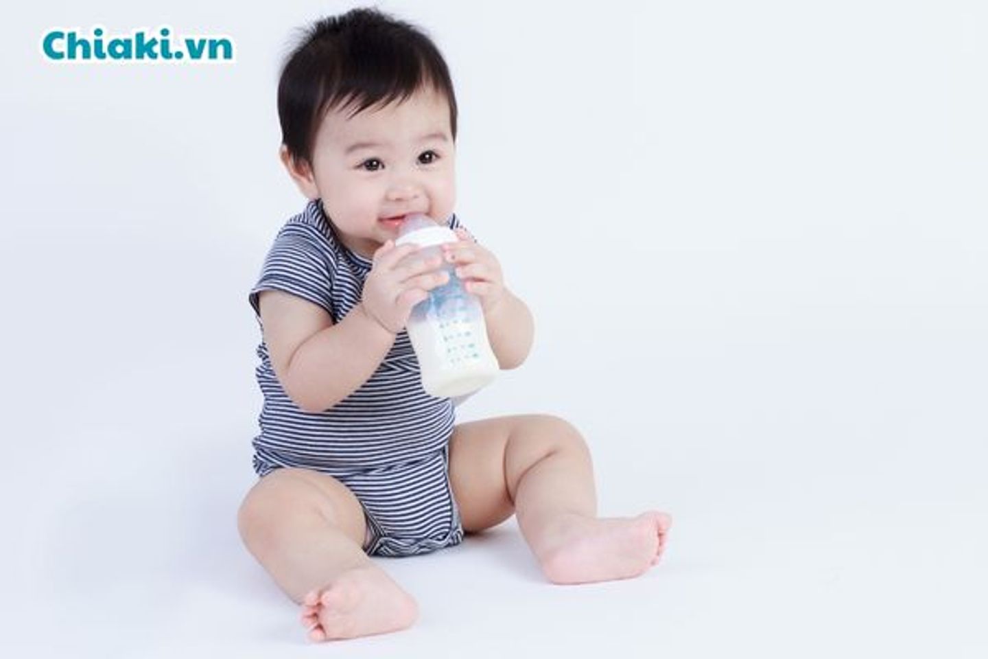 Một số lưu &yacute; khi sử dụng sữa c&ocirc;ng thức cho b&eacute;