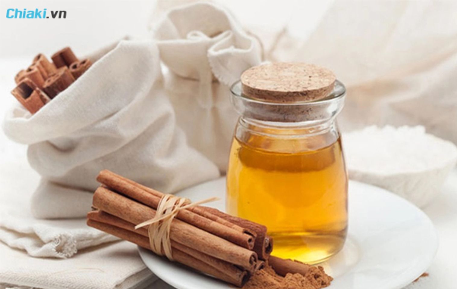 c&aacute;ch uống mật ong để tăng c&acirc;n với quế