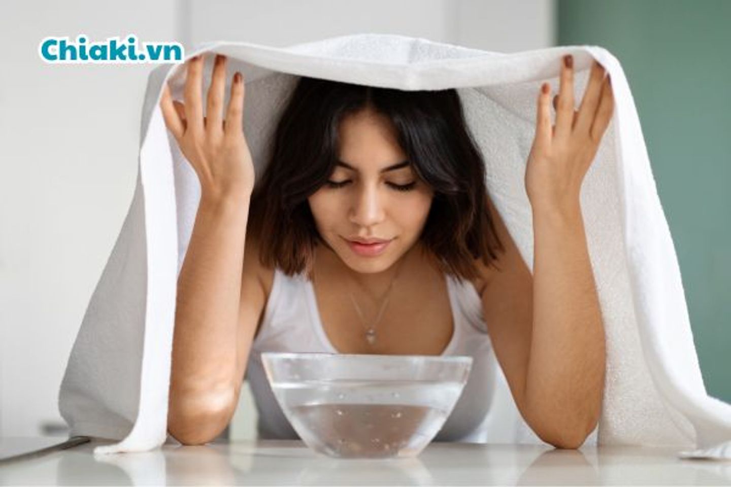 X&ocirc;ng mặt l&agrave; phương ph&aacute;p gi&uacute;p hỗ trợ l&agrave;m sạch da, ngừa mụn v&agrave; thư gi&atilde;n được y&ecirc;u th&iacute;ch
