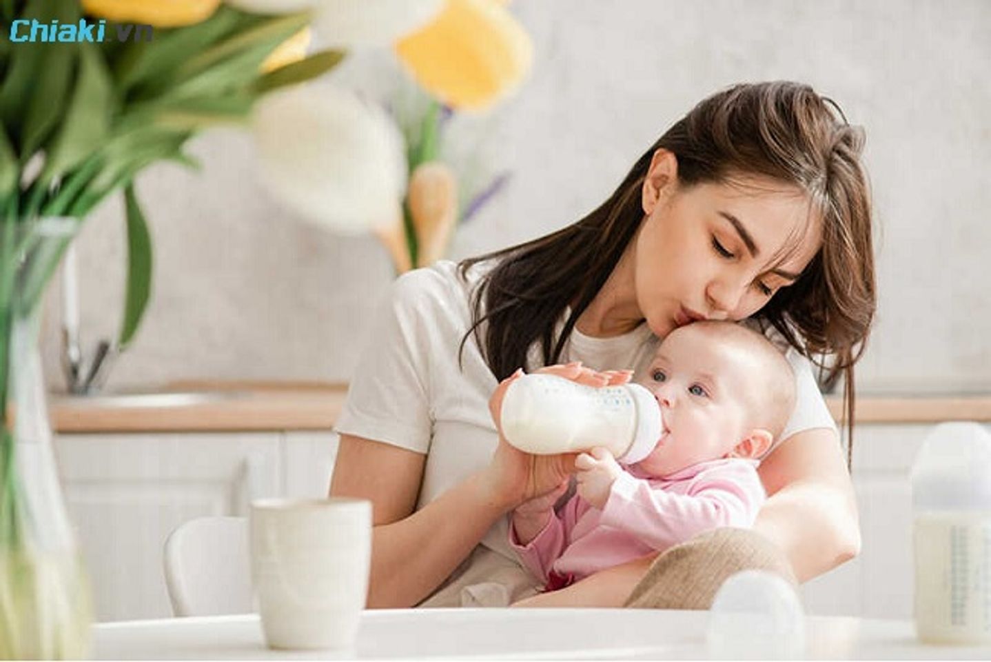 Sữa m&aacute;t c&oacute; th&agrave;nh phần hỗ trợ b&eacute; ti&ecirc;u h&oacute;a tốt