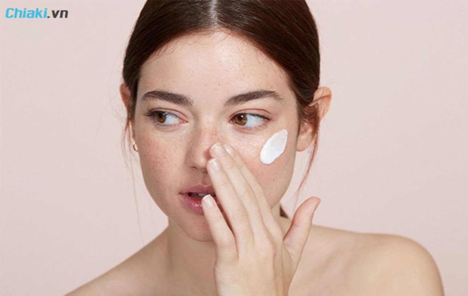 chọn kem trị đồi mồi dựa v&agrave;o t&igrave;nh trạng da