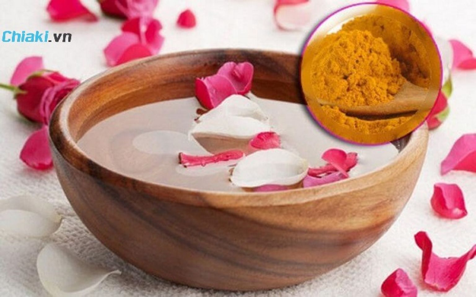 C&aacute;ch l&agrave;m mặt nạ hoa hồng + tinh bột nghệ