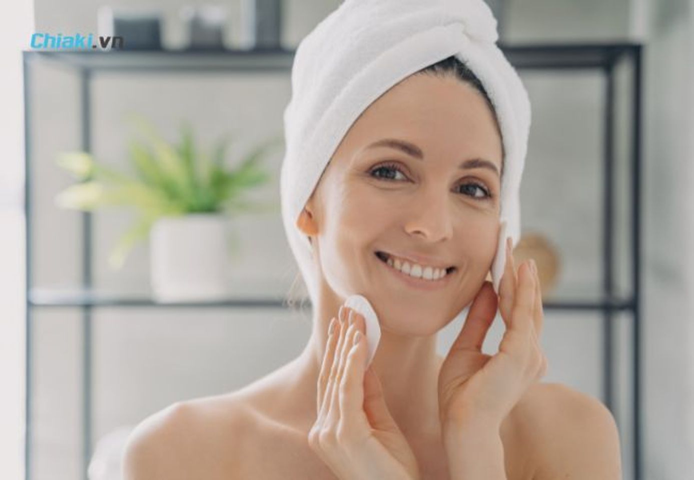 X&ocirc;ng mặt gi&uacute;p cấp ẩm s&acirc;u cho da